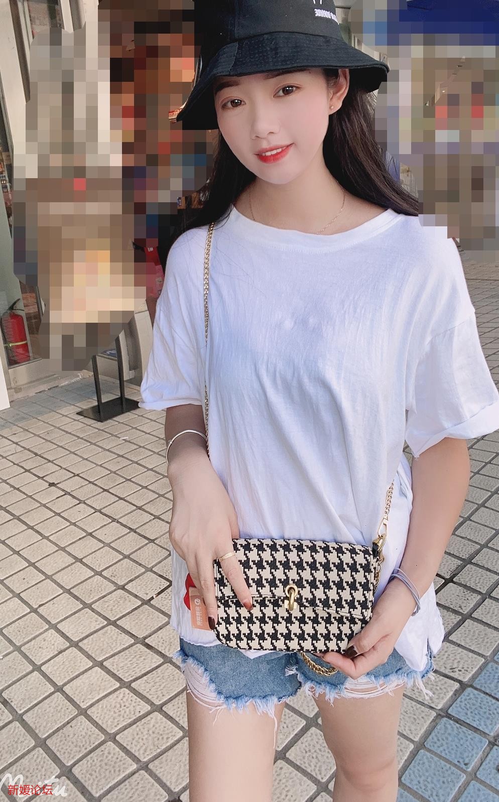 173219r1u8mvxoxxuu2xqo.jpg
