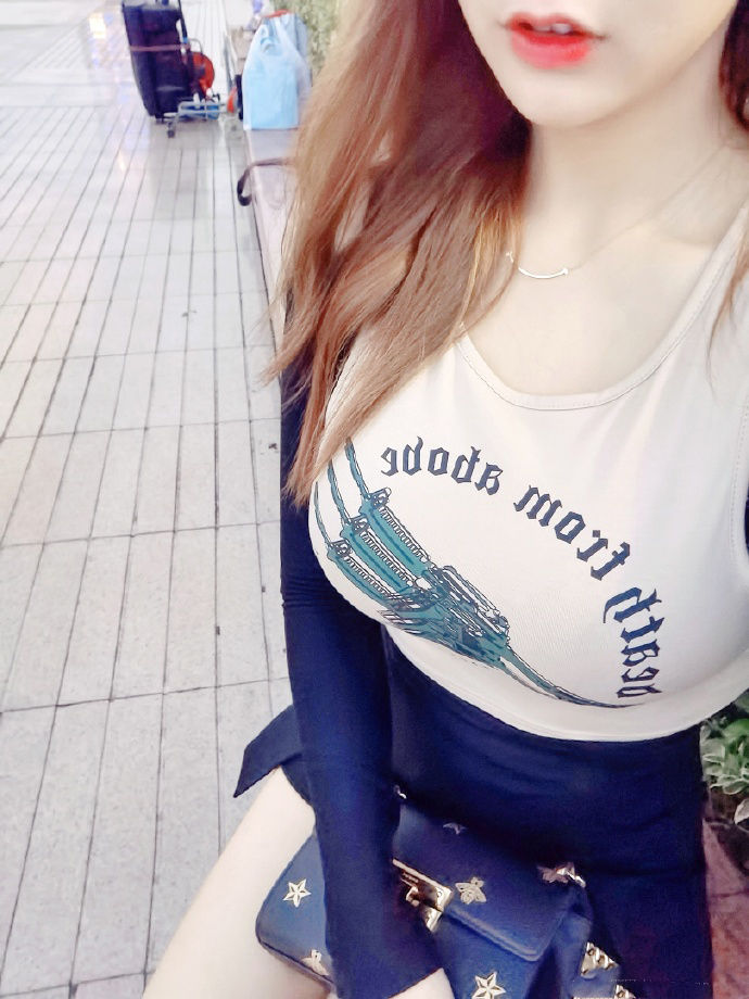 v2-b43fed9cb66c2e0b7c2754addeb31657_1440w.jpeg