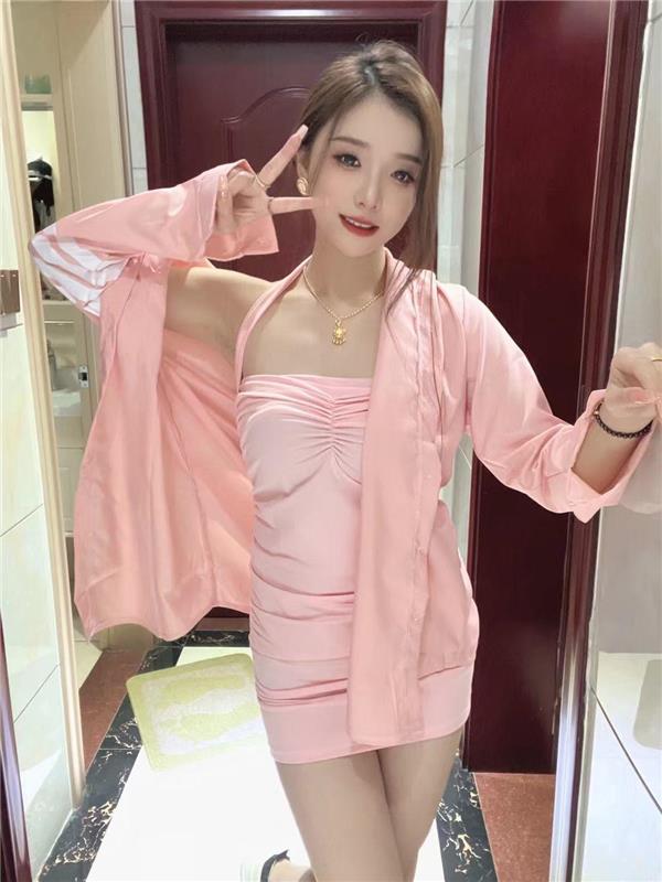 6b936561cd3743f1b51b5dfec13d3dfa.jpg