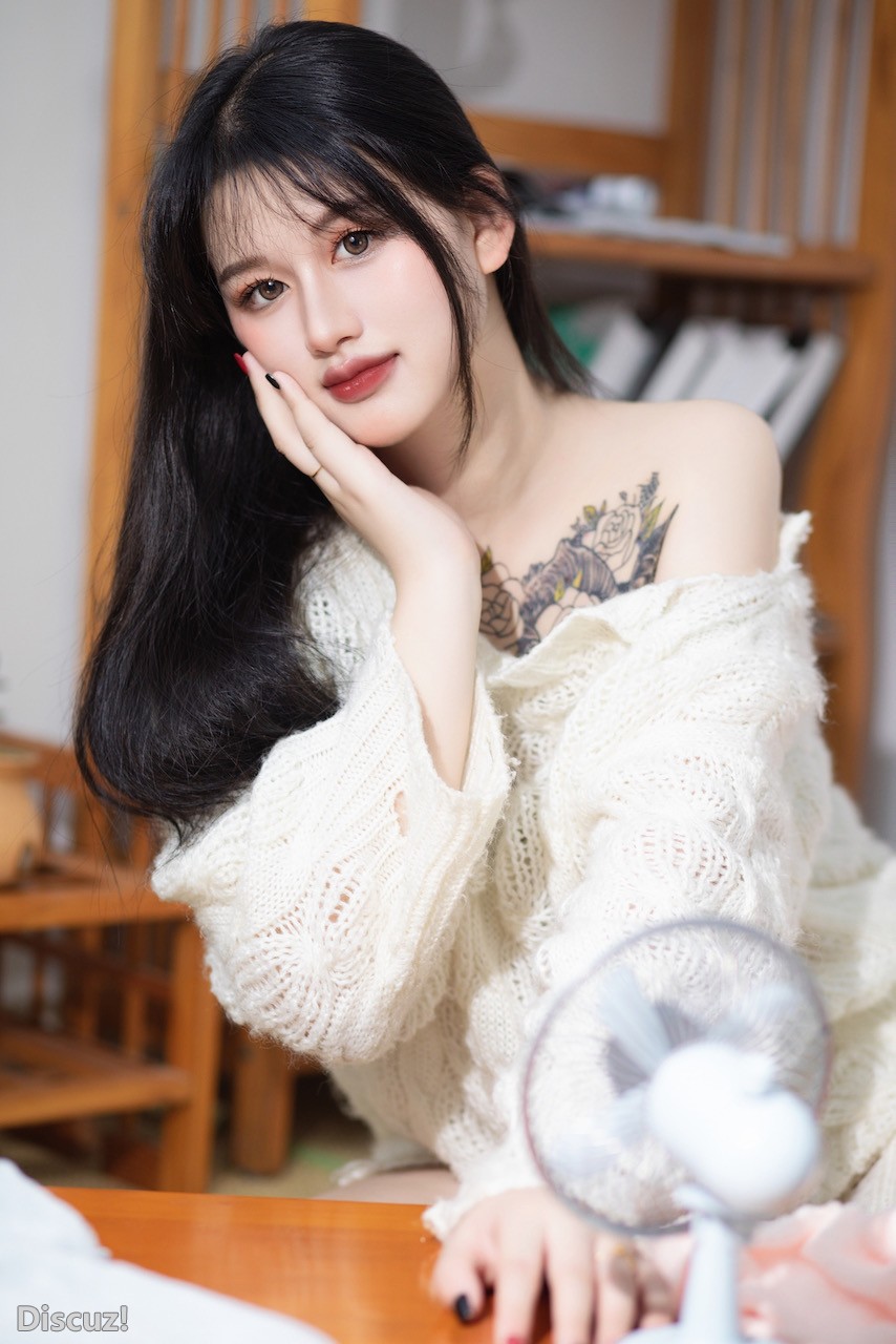 D06C1A8733FCAA618050C0A8A3E305F8.jpg