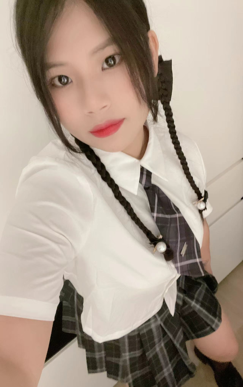 194275ED-B1E7-4C6E-A713-9D742397B669.jpeg